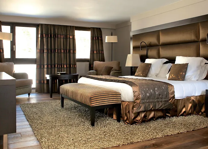 Hotell Les De La Potiniere