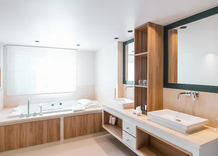 Hotel Les De La Potiniere 5*